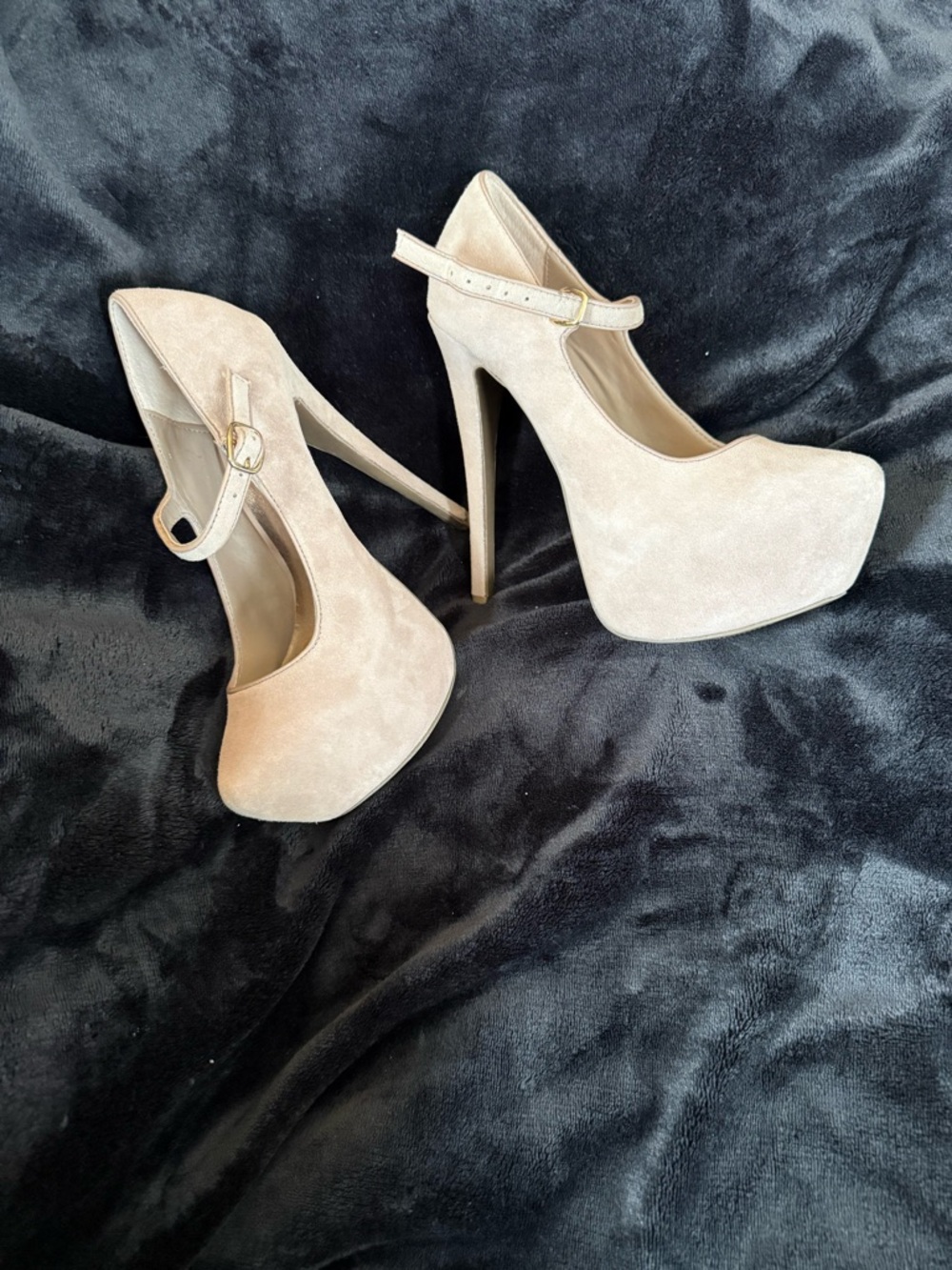 JustFab Beige Suede Mary Jane Platform Pumps